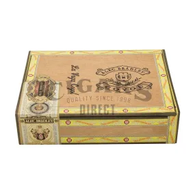 Alec Bradley Coyol Petit Lancero