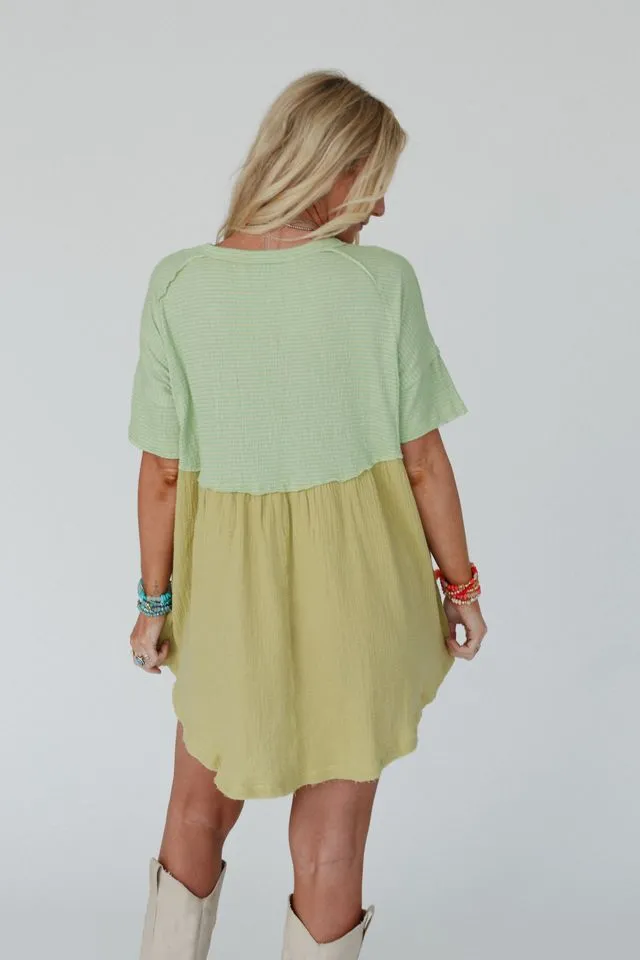 Budding Beauty Tunic Dress - Kiwi