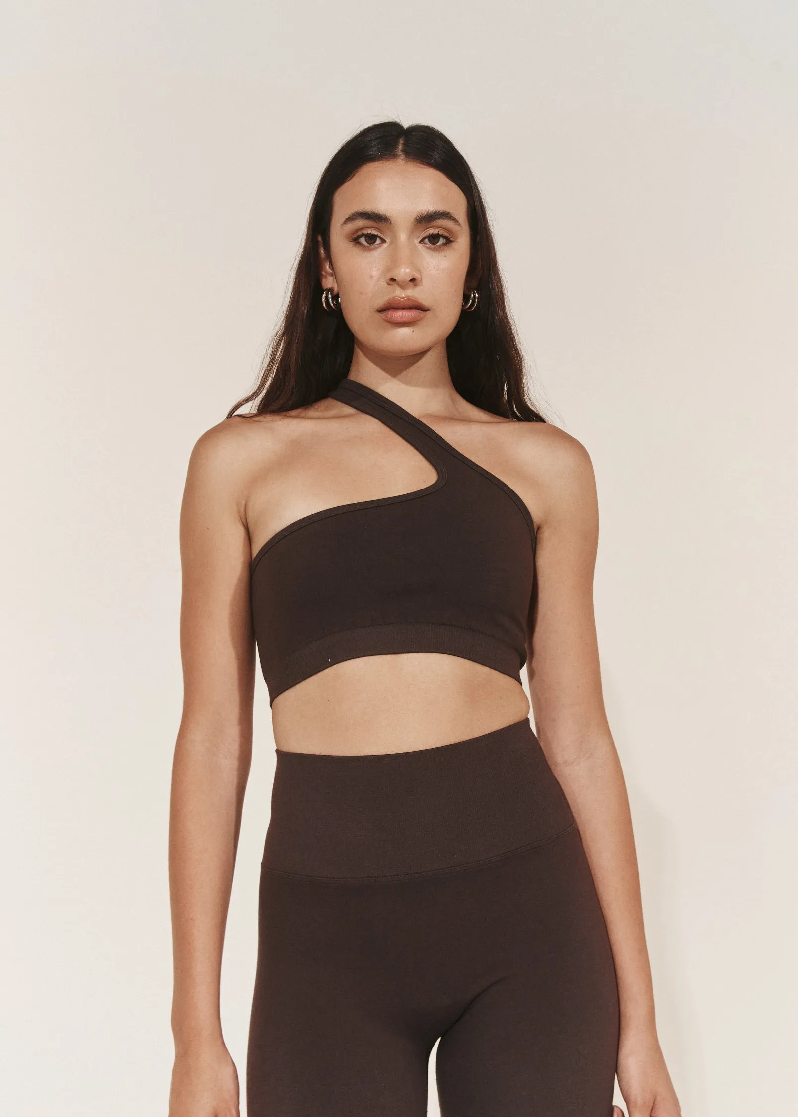 Forme One Shoulder Crop - Java Brown