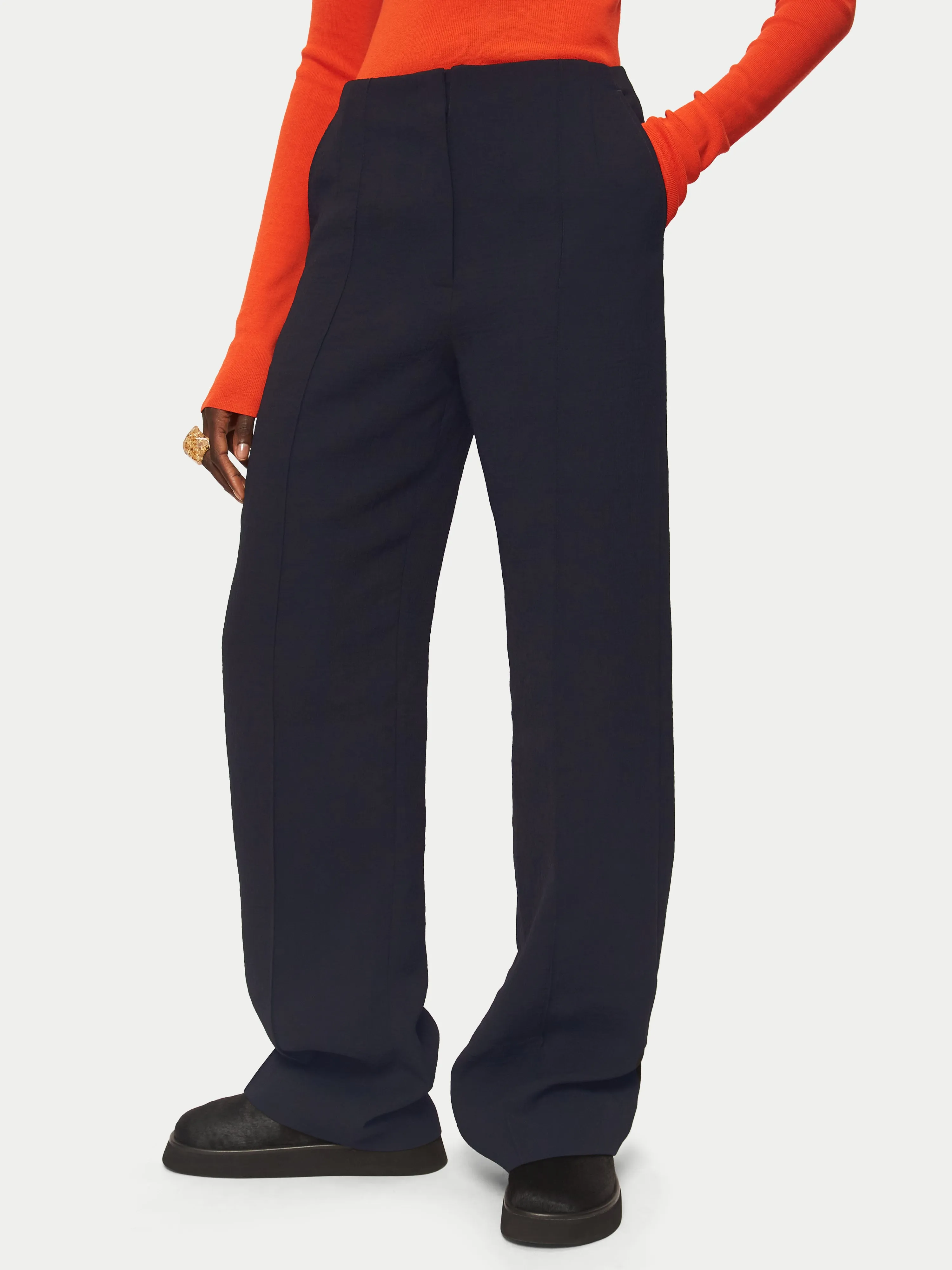 Hale Textured Trouser | Black