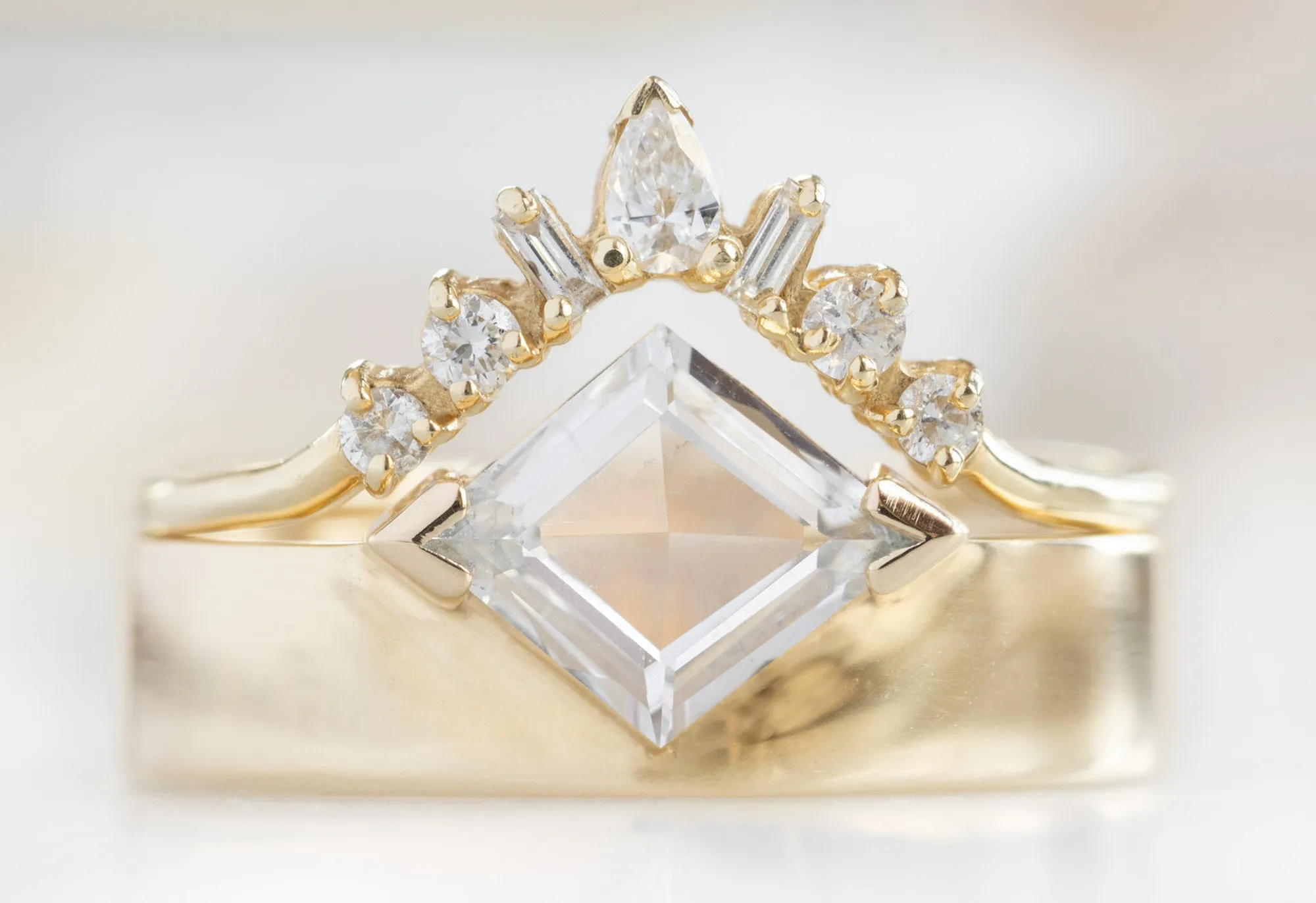 The Cigar Band with a Kite-Shaped White Diamond