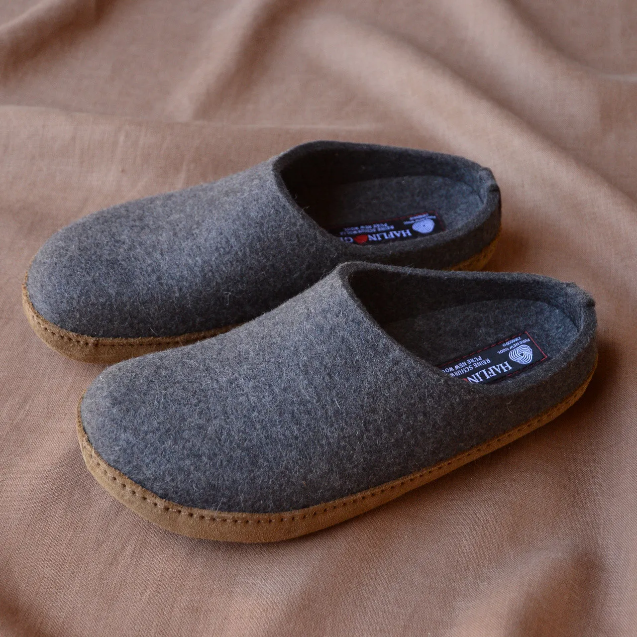 Wool Felt Slippers - Toffel - Anthracite (Adults 36-46) *Returning 2025